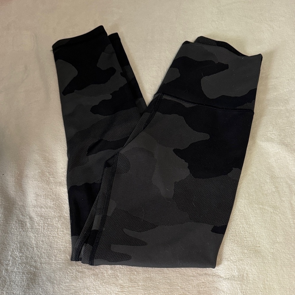 Aerie Camo Leggings